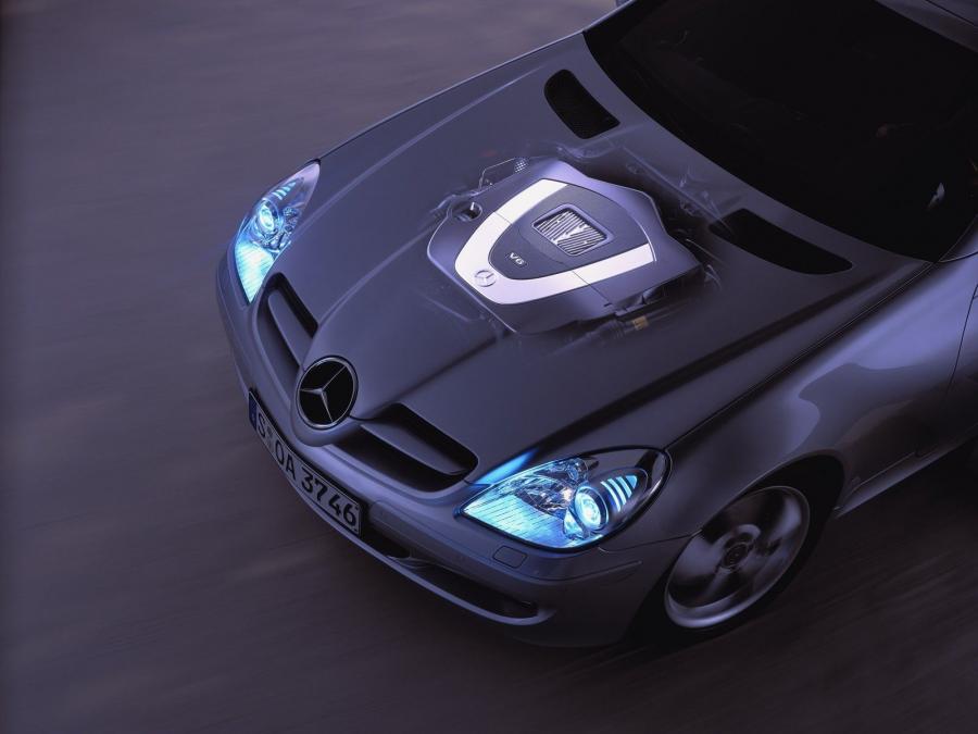  Mercedes-Benz SLK350 2005 года  (фото 5 из 103)